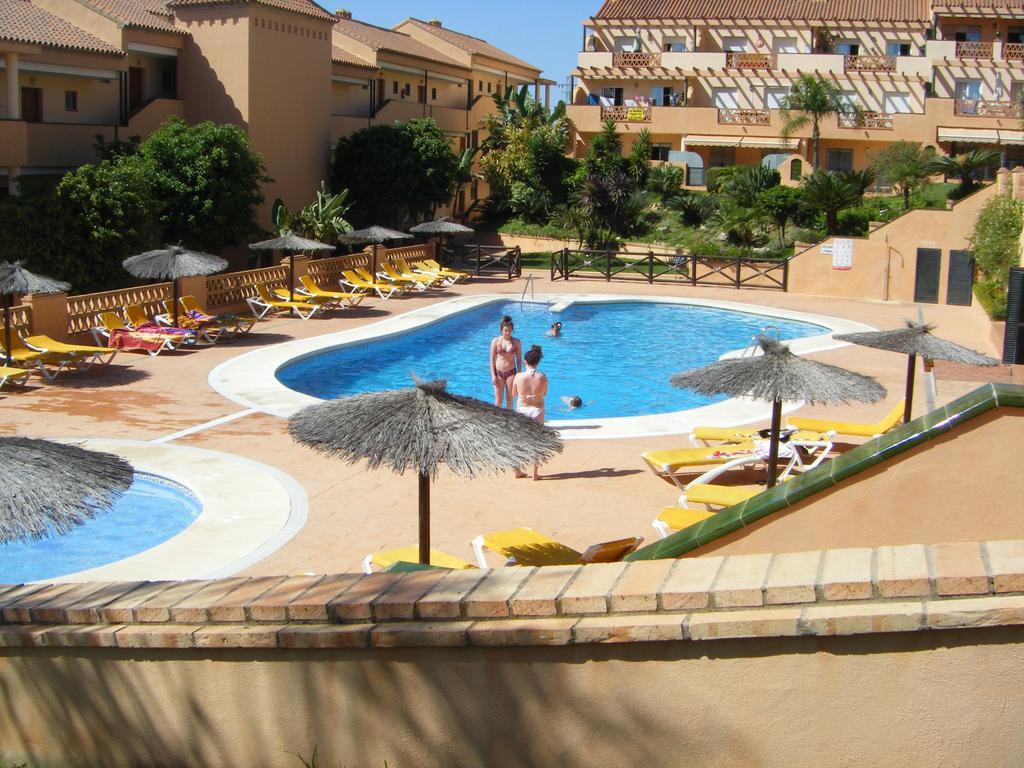 Apartamento Alta Loma With Bbq, Sea Views, Pool, Wifi Sleeps 6 Fuengirola Kültér fotó