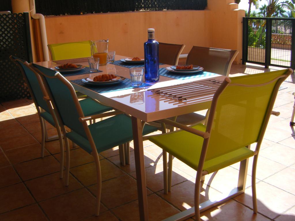 Apartamento Alta Loma With Bbq, Sea Views, Pool, Wifi Sleeps 6 Fuengirola Kültér fotó